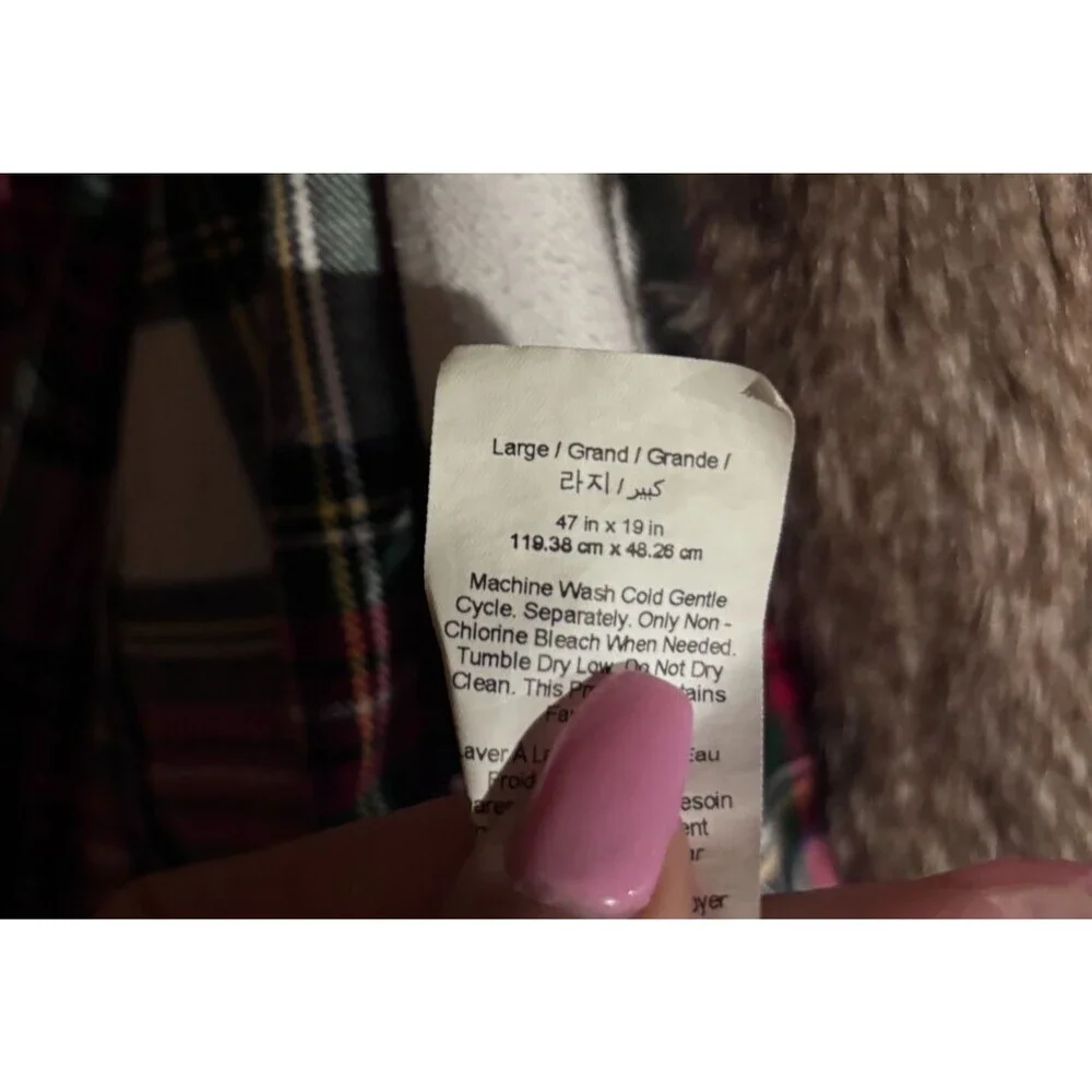 Pottery Barn Stewart Plaid Flannel Faux Fur Robe with Belt Size Large Unisex - Picture 7 of 7